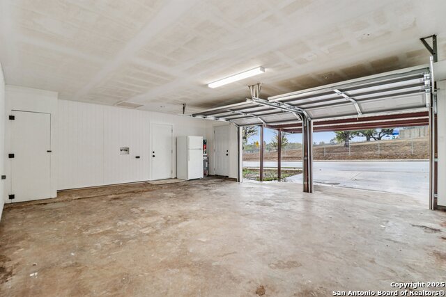 Image 32 of 37 For 5630 Lon Chaney