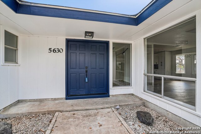 Image 4 of 37 For 5630 Lon Chaney