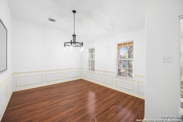 Image 6 of 21 For 13102 Stoney Creek