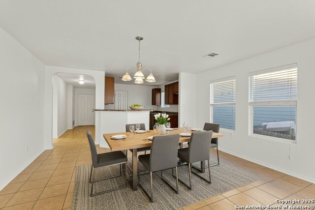 Image 4 of 19 For 11510 Fort Smith