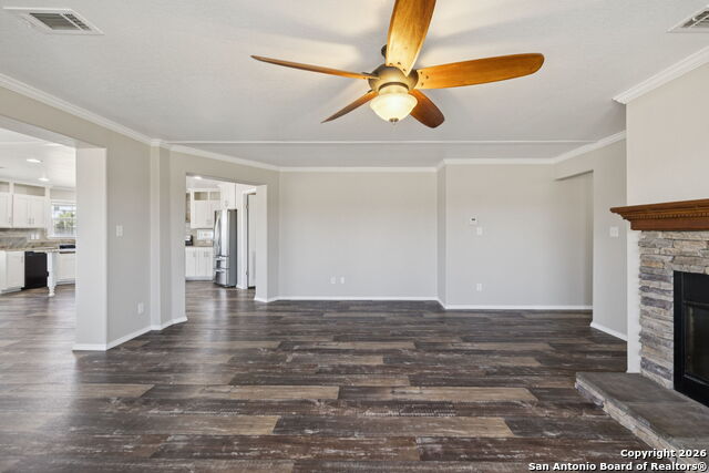 Image 4 of 9 For 12652 Bernhardt