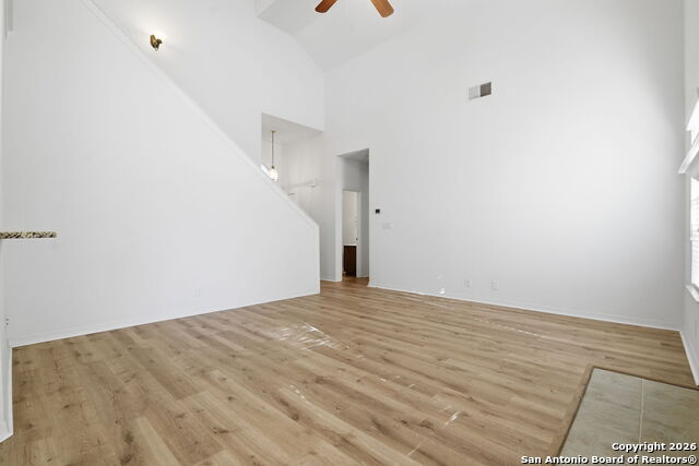 Image 4 of 25 For 12406 Ashley