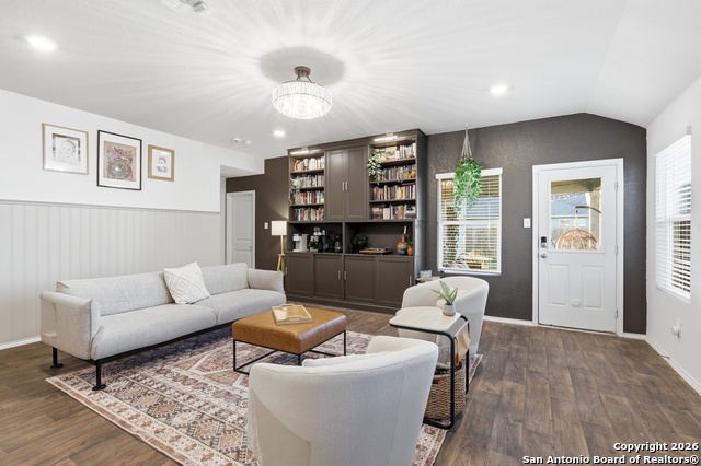 Image 10 of 44 For 404 Signe  