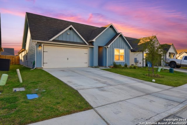 Image 2 of 44 For 404 Signe  