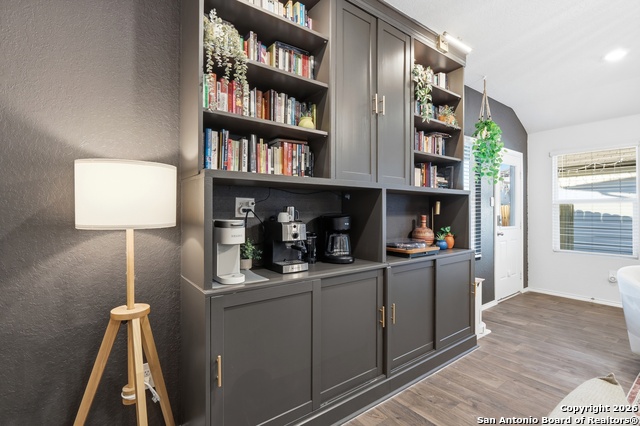 Image 21 of 44 For 404 Signe  