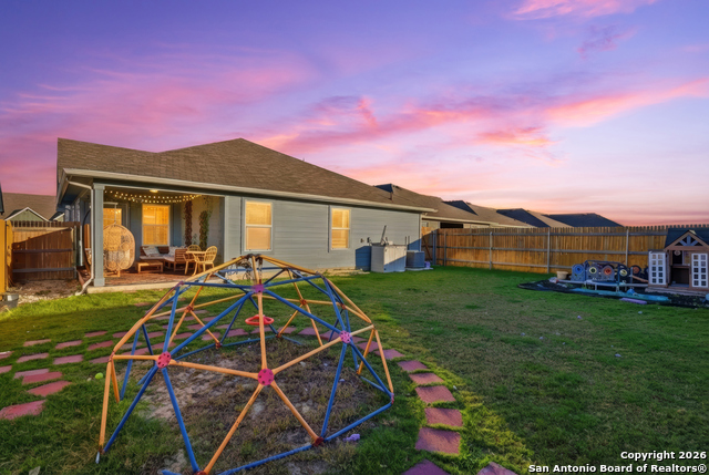 Image 39 of 44 For 404 Signe  