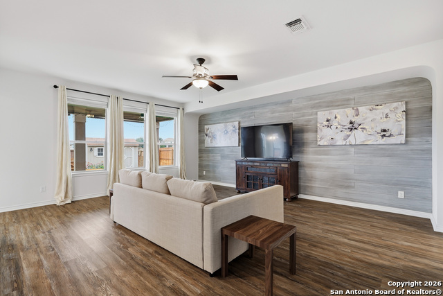 Image 11 of 25 For 3878 Bentwood Way