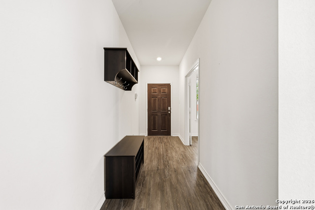 Image 3 of 25 For 3878 Bentwood Way