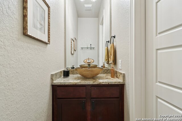 Image 34 of 51 For 156 Pr 2771  