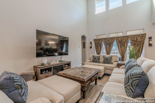 Image 16 of 43 For 2564 Ayers  