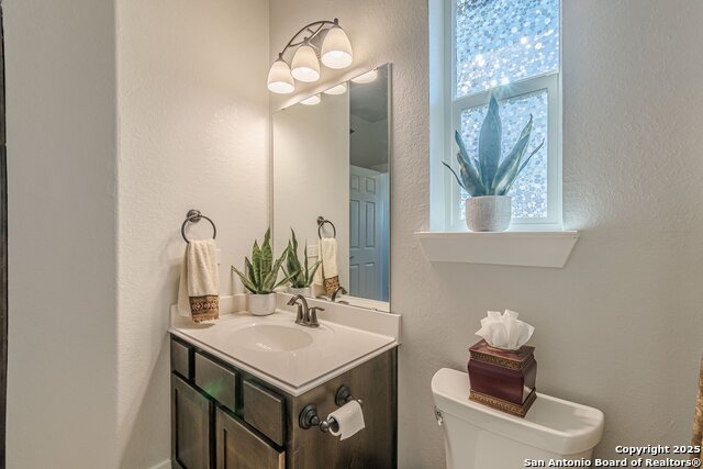 Image 35 of 43 For 2564 Ayers  