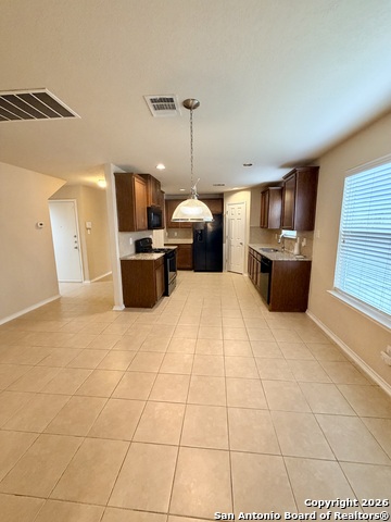 Image 9 of 24 For 741 Clearbrook Ave