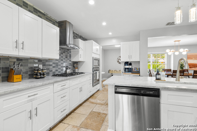 Image 10 of 33 For 6806 Farrow Pl