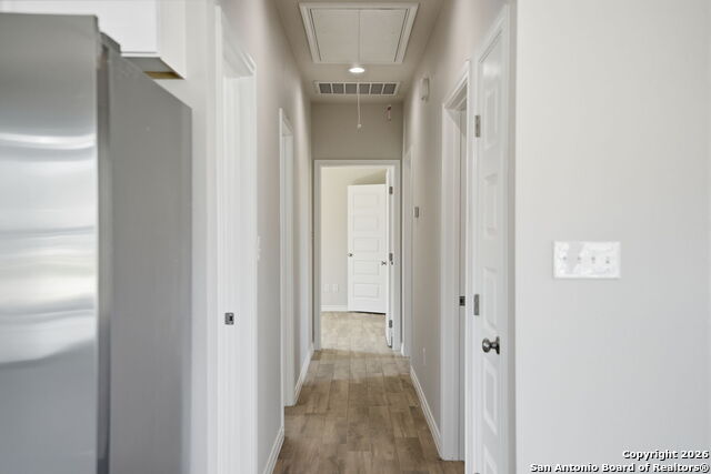 Image 22 of 45 For 700 8th  