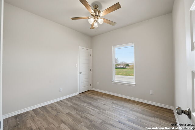 Image 32 of 45 For 700 8th  