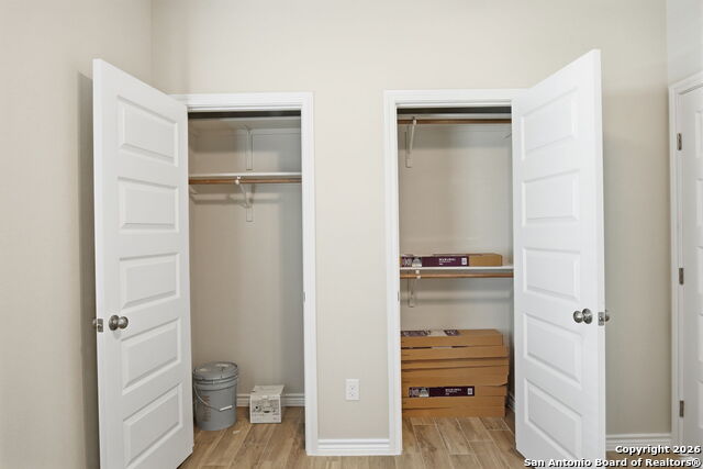 Image 33 of 45 For 700 8th  