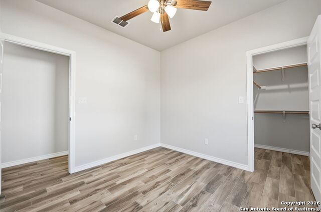 Image 39 of 45 For 700 8th  