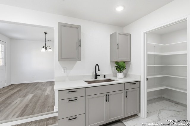 Image 16 of 30 For 6415 Buena Vista