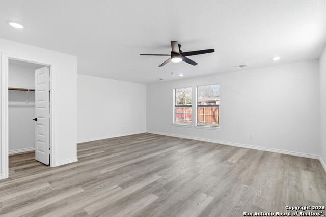 Image 24 of 30 For 6415 Buena Vista