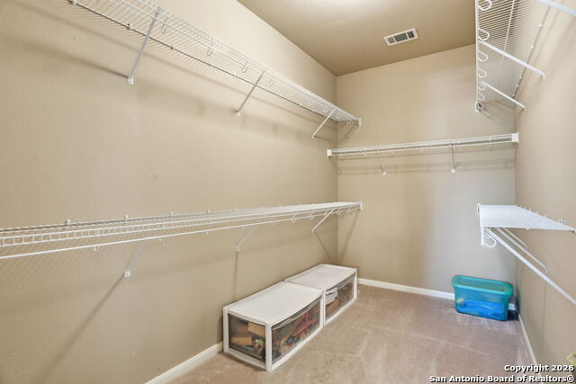 Image 29 of 59 For 242 Sable Falls