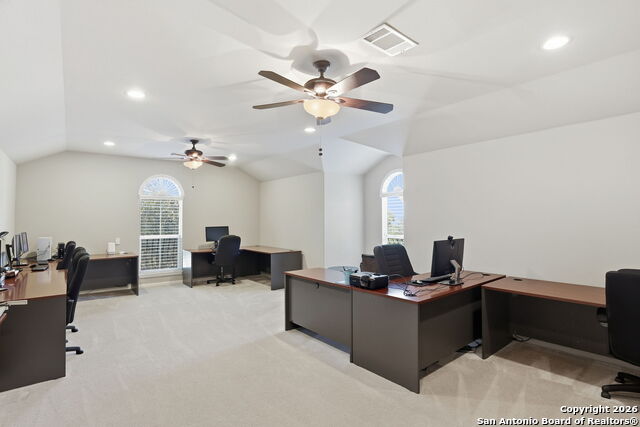 Image 32 of 59 For 242 Sable Falls