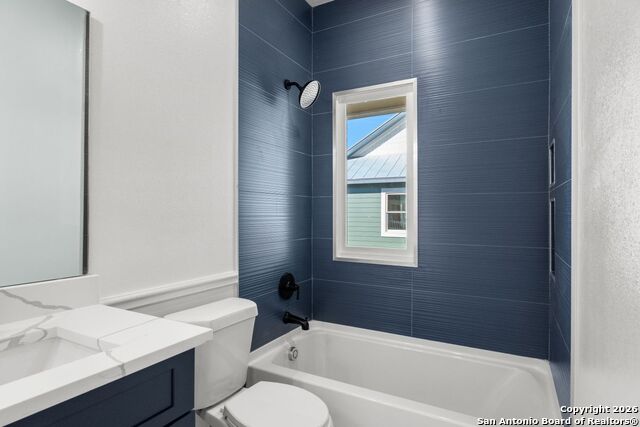 Image 24 of 30 For 510 Stieren St 202