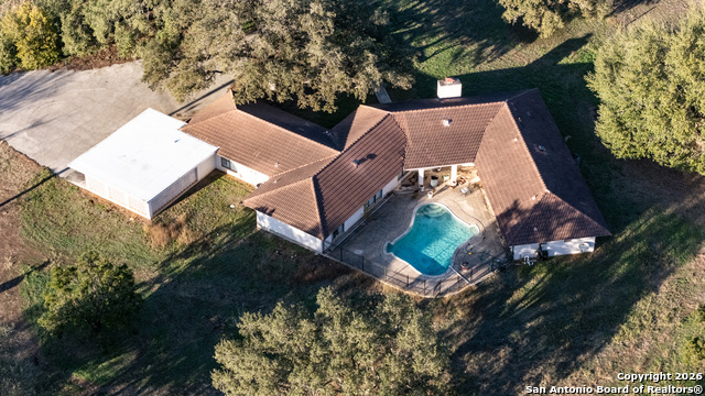 Details for 609 Rudeloff, Seguin, TX 78155