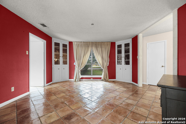 Image 17 of 36 For 609 Rudeloff