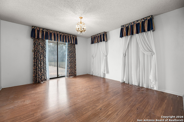 Image 31 of 36 For 609 Rudeloff