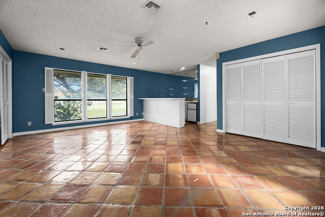 Image 32 of 36 For 609 Rudeloff