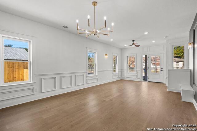 Image 3 of 27 For 510 Stieren St 101