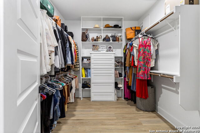 Image 21 of 30 For 187 Stone Loop