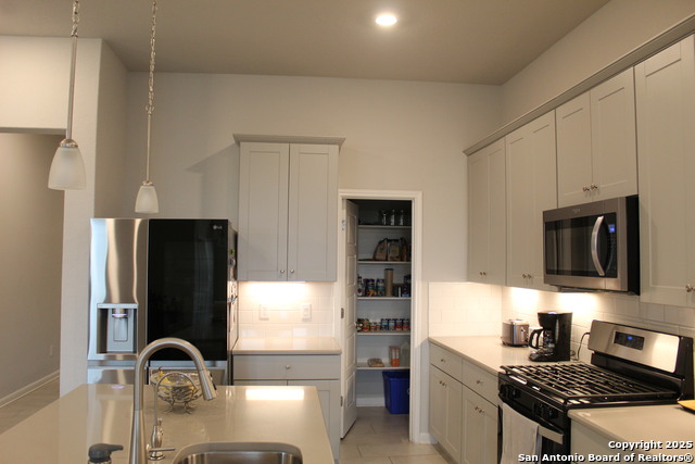 Image 10 of 19 For 6522 Morgan Glen