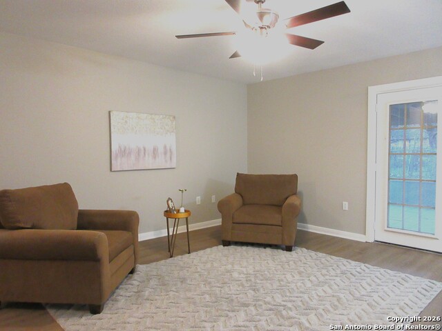 Image 2 of 10 For 114 Apache  