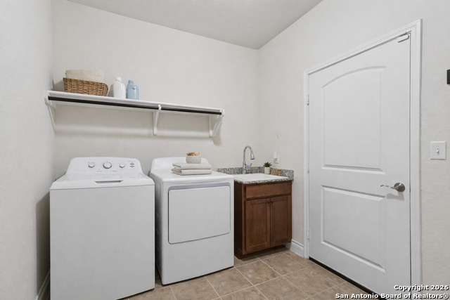 Image 27 of 31 For 13023 Gsl Dr.