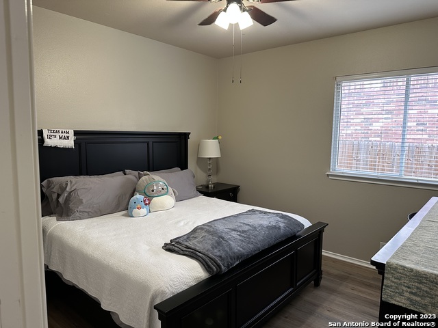 Image 14 of 32 For 142 Blue Sage Ln  6