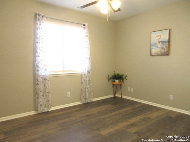 Listing photo id 9 for 600 River  