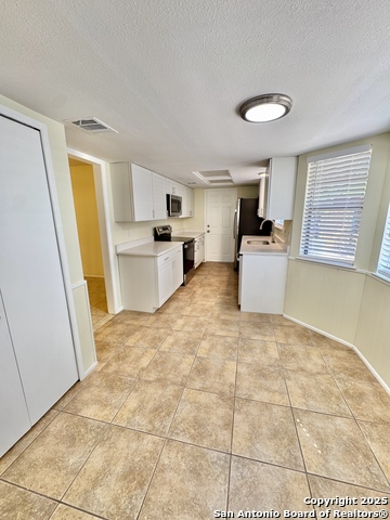 Image 10 of 18 For 6306 Madeleine