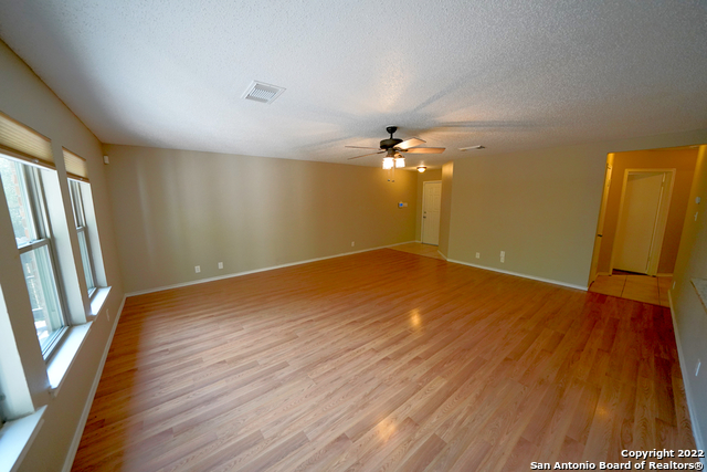 Image 10 of 34 For 6883 Crested Quail