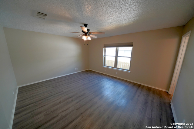 Image 19 of 34 For 6883 Crested Quail
