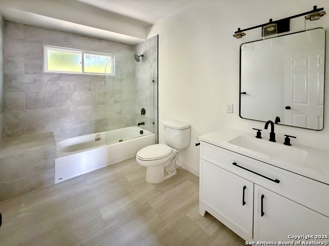 Listing photo id 20 for 419 Huisache W