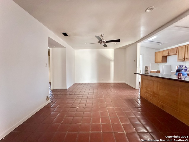 Image 25 of 53 For 2103 Fm 2790