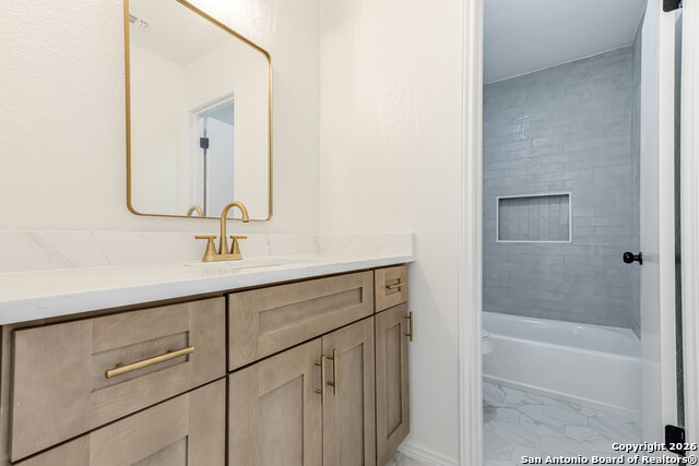 Image 25 of 36 For 2615 Lone Summit St.