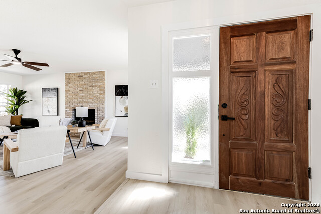 Image 8 of 36 For 2615 Lone Summit St.