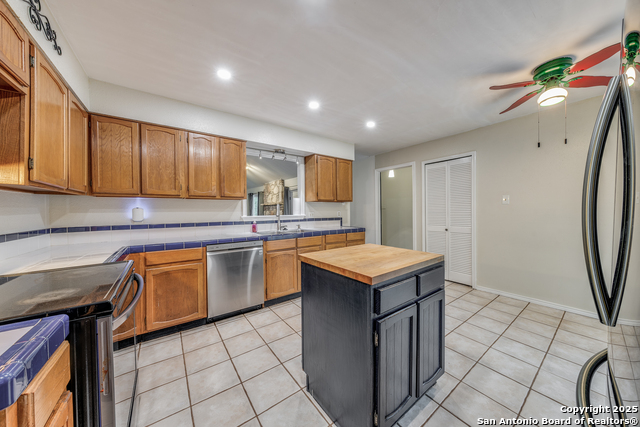 Image 12 of 26 For 13739 Wood Point