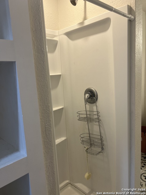 Image 15 of 20 For 302 Storeywood