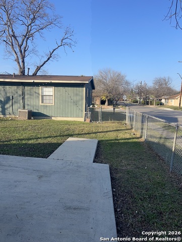 Image 18 of 20 For 302 Storeywood