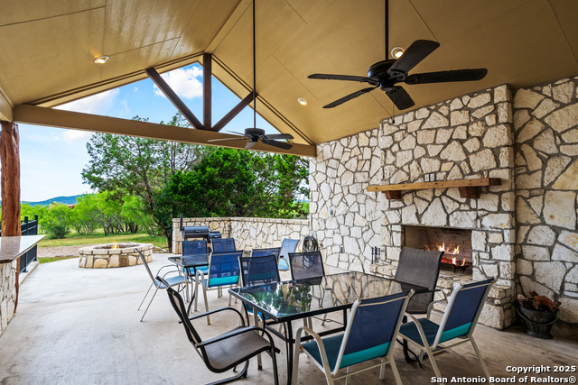 Image 16 of 47 For 72 Mountain Laurel