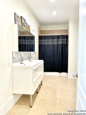 Image 8 of 17 For 1902 Buena Vista