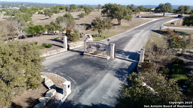 Image 10 of 13 For 215 George Dolson